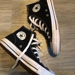 Men’s converse